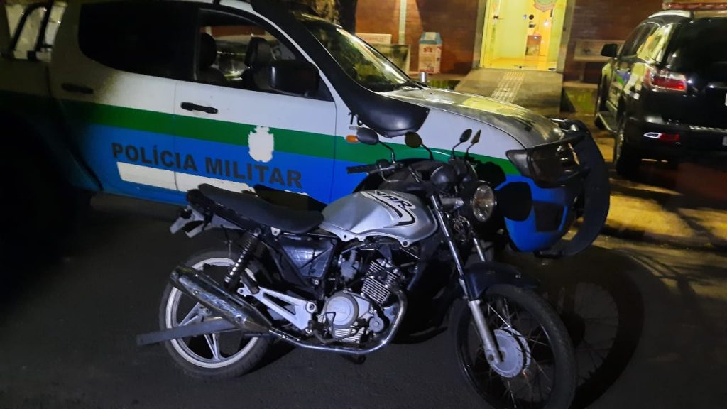 PMA de Três Lagoas detém dois homens e apreende moto com chassi adulterado