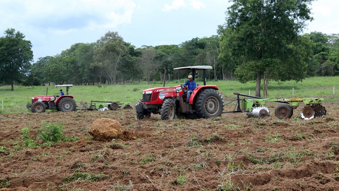 Patrulha Mecanizada fecha janeiro com 94 hectares de área atendidos, garantindo melhorias ao pequeno produtor rural