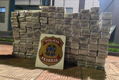 Polícia Federal apreende 250 kg de cocaína na fronteira com o Paraguai