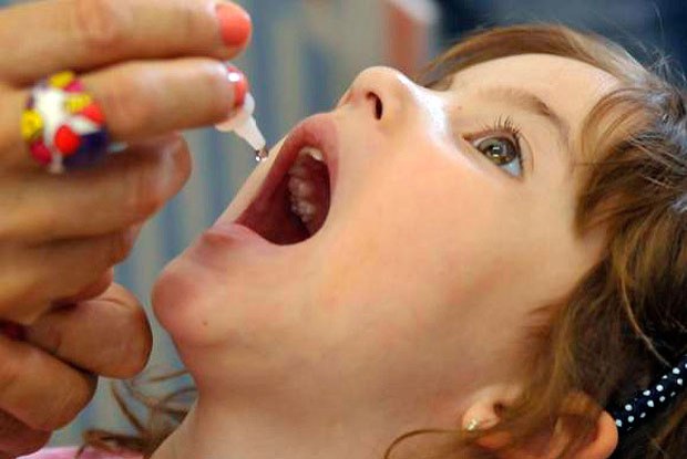 Com baixa adesão, Saúde de TL alerta pais sobre a importância da vacina contra a paralisia infantil