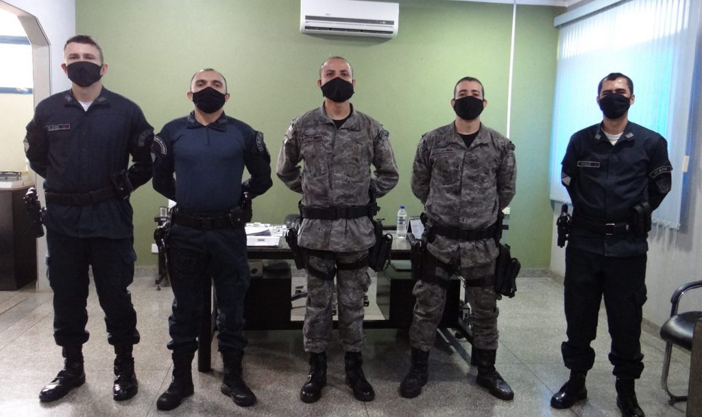 Comandante do 2º BPM de Três Lagoas recepciona Policiais após conclusão de Curso no CPRAIO da PM do Ceará