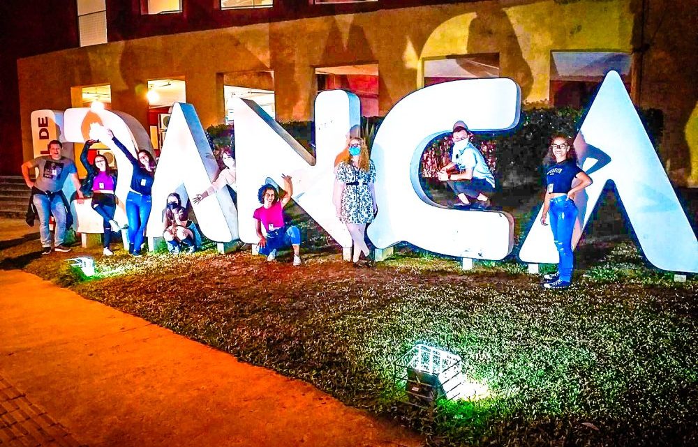 Com apoio da SEJUVEL, grupo três-lagoense participa de Festival de Dança em Joinville – SC