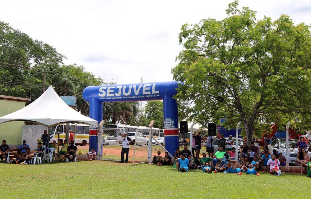 SEJUVEL promove Manhã de Lazer e inauguração do Campo de Futebol do Distrito de Arapuá no domingo (28)