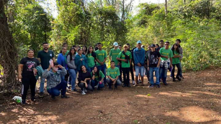 Meio Ambiente realiza trilha com alunos das escolas de Três Lagoas na APA Jupiá