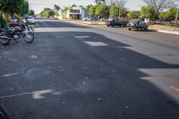 Estacionamento da rodoviária foi revitalizado e trecho da Wilson Carvalho Viana recapeado