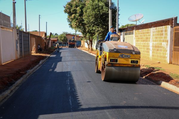 SEINTRA inicia obras de pavimentação no Guaporé I em Três Lagoas