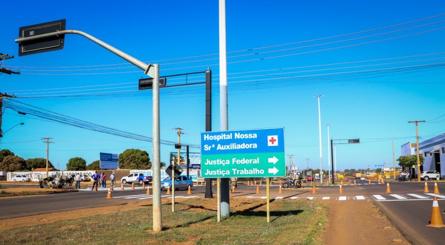 Semáforo da Avenida Ranulpho com a Rosário Congro começa a funcionar a partir desta terça-feira (05)