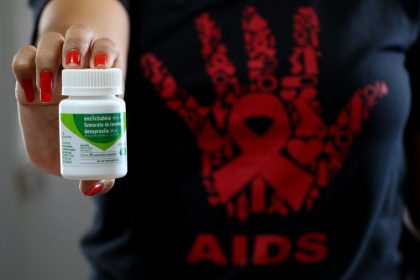 FOLIÃO SEGURO – Prefeitura de Três Lagoas oferece tratamento de urgência no combate ao HIV, saiba como funciona e quem pode tomar