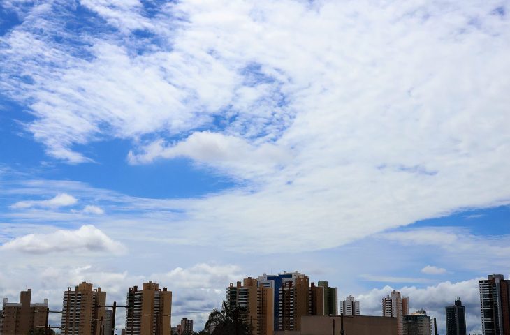 Tempo ensolarado e chuvas marcam quinta-feira em Mato Grosso do Sul