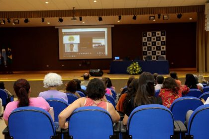 9ª Conferência Municipal de Saúde, um debate entre os segmentos da sociedade, visando propor diretrizes para um modelo aprimorado de atenção à saúde para os próximos anos