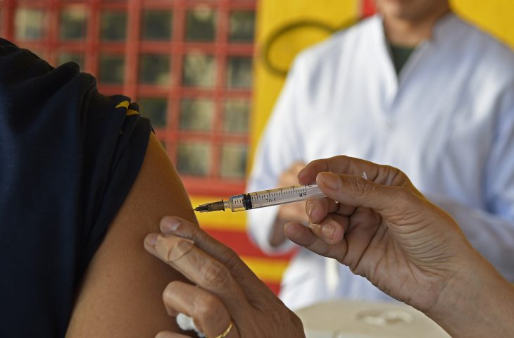 Com baixa adesão, Saúde orienta municípios a continuarem com a vacinação contra Influenza em MS