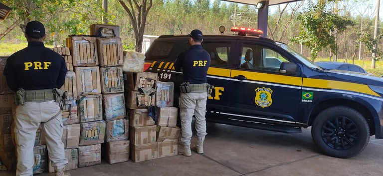 PRF apreende 1 tonelada de maconha em Três Lagoas