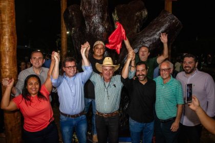 Prefeito entrega monumento “Jatobá” resgatando a história de Três Lagoas