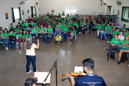 CREAS realiza palestra em alusão à Semana Estadual da Juventude