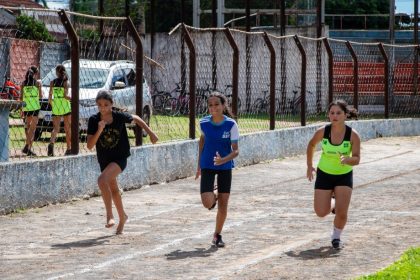 SEJUVEL abre novas turmas de atletismo e paradesporto em TL para toda a população